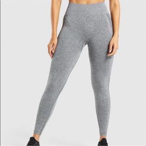 Super cute gym leggings, they don’t fit anymore! Looking for a good home!!